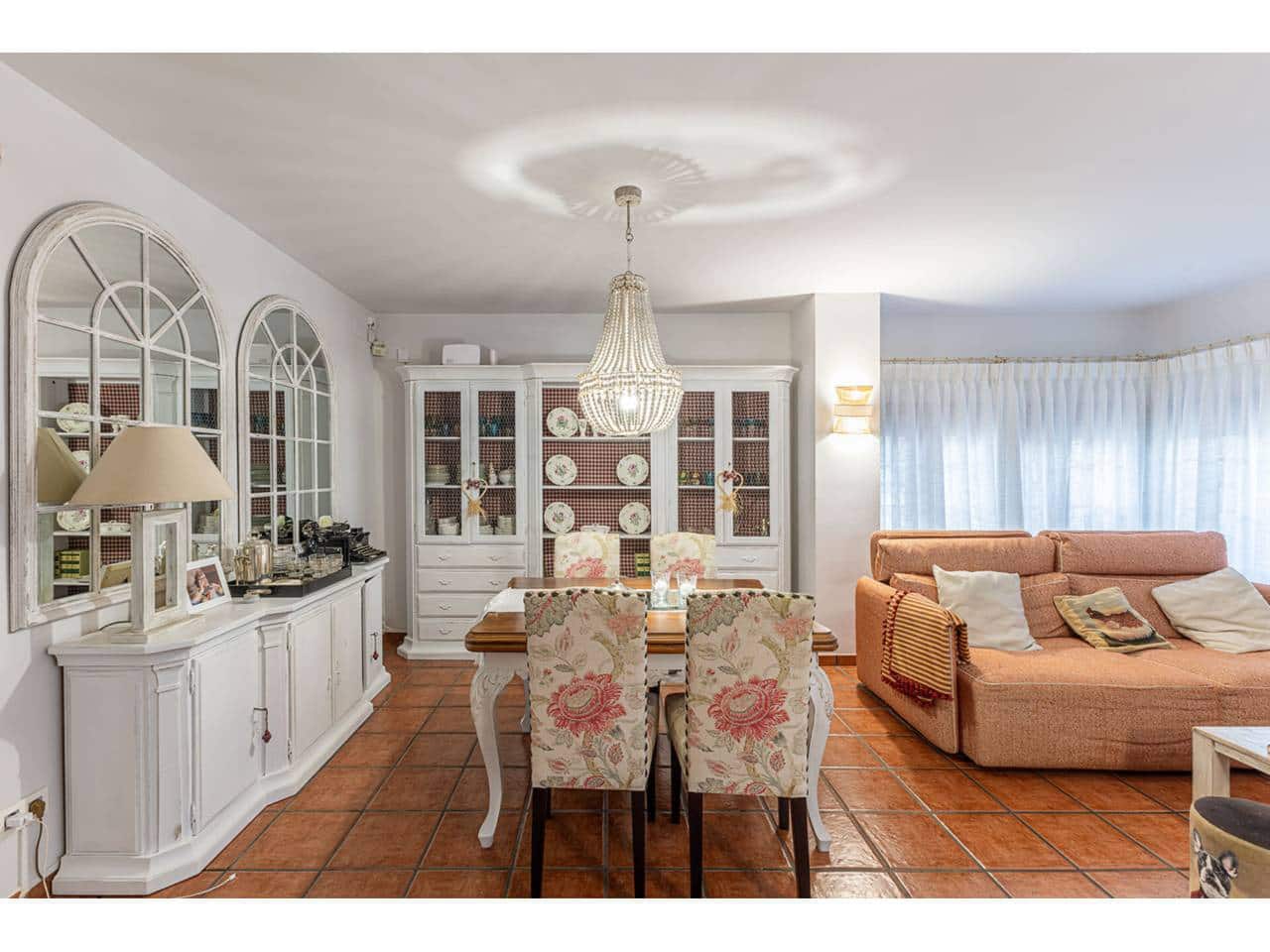 6 soveværelse Villa til salg i L'Eliana med swimmingpool garage - € 865.000 (Ref: 8304662)