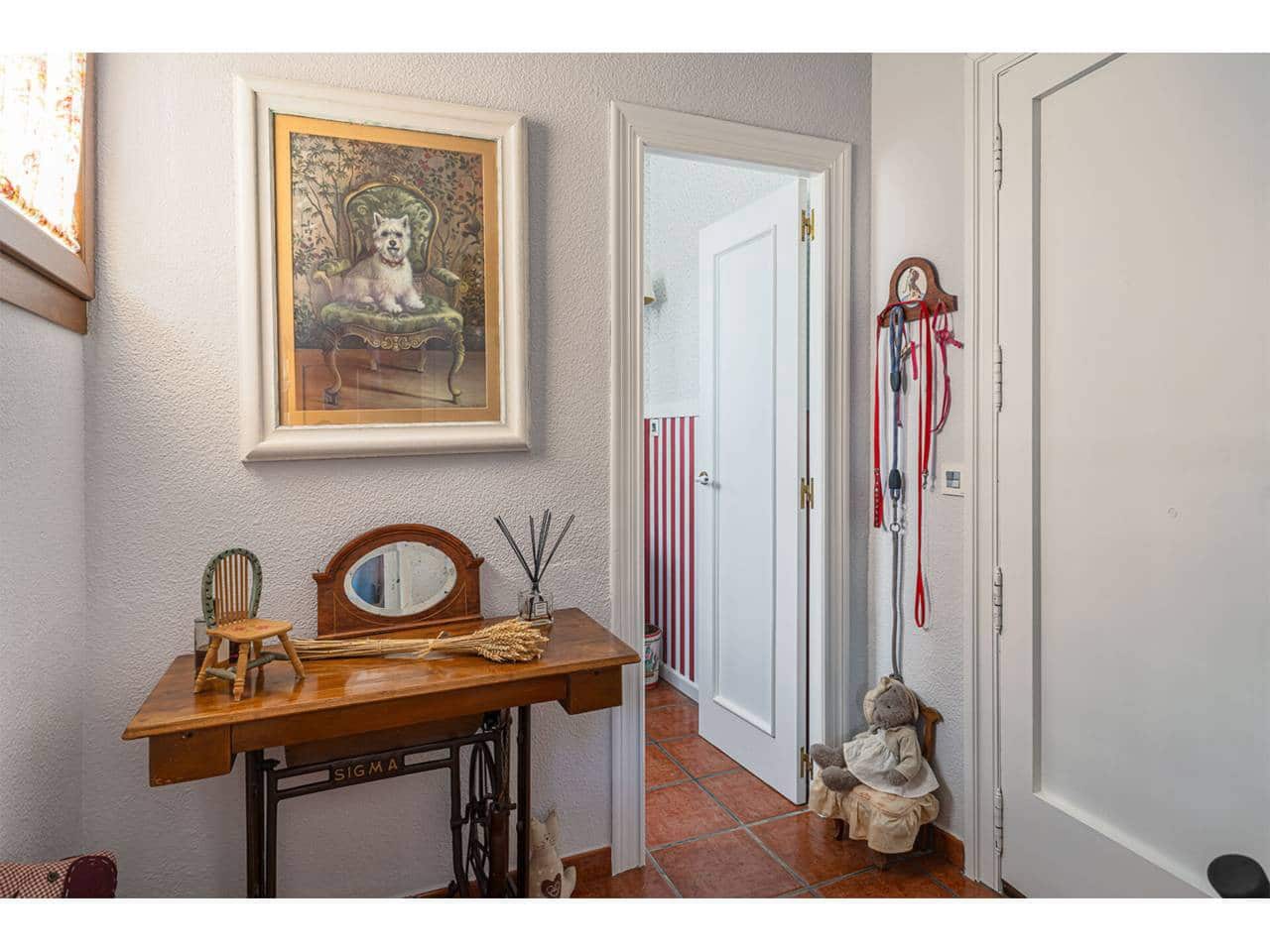 6 soveværelse Villa til salg i L'Eliana med swimmingpool garage - € 865.000 (Ref: 8304662)