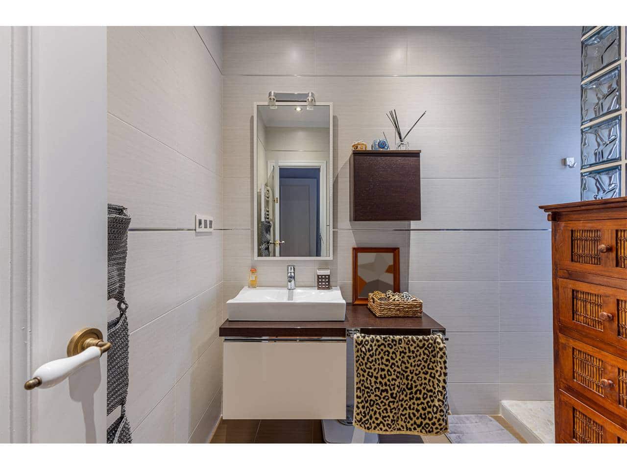 6 soveværelse Villa til salg i L'Eliana med swimmingpool garage - € 865.000 (Ref: 8304662)