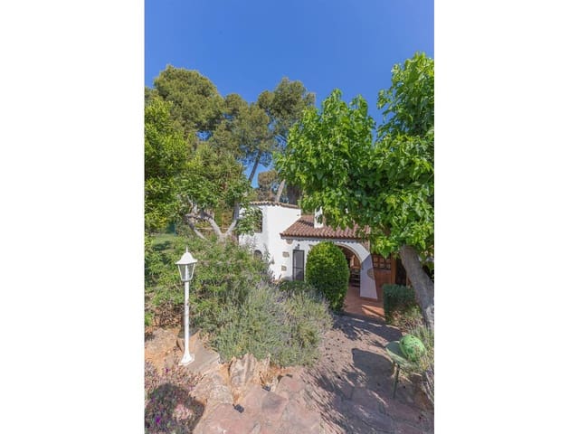 6 soverom Villa til salgs i L'Eliana med svømmebasseng garasje - € 865 000 (Ref: 8304662)