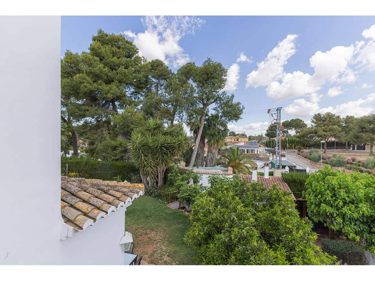 6 soveværelse Villa til salg i L'Eliana med swimmingpool garage - € 865.000 (Ref: 8304662)