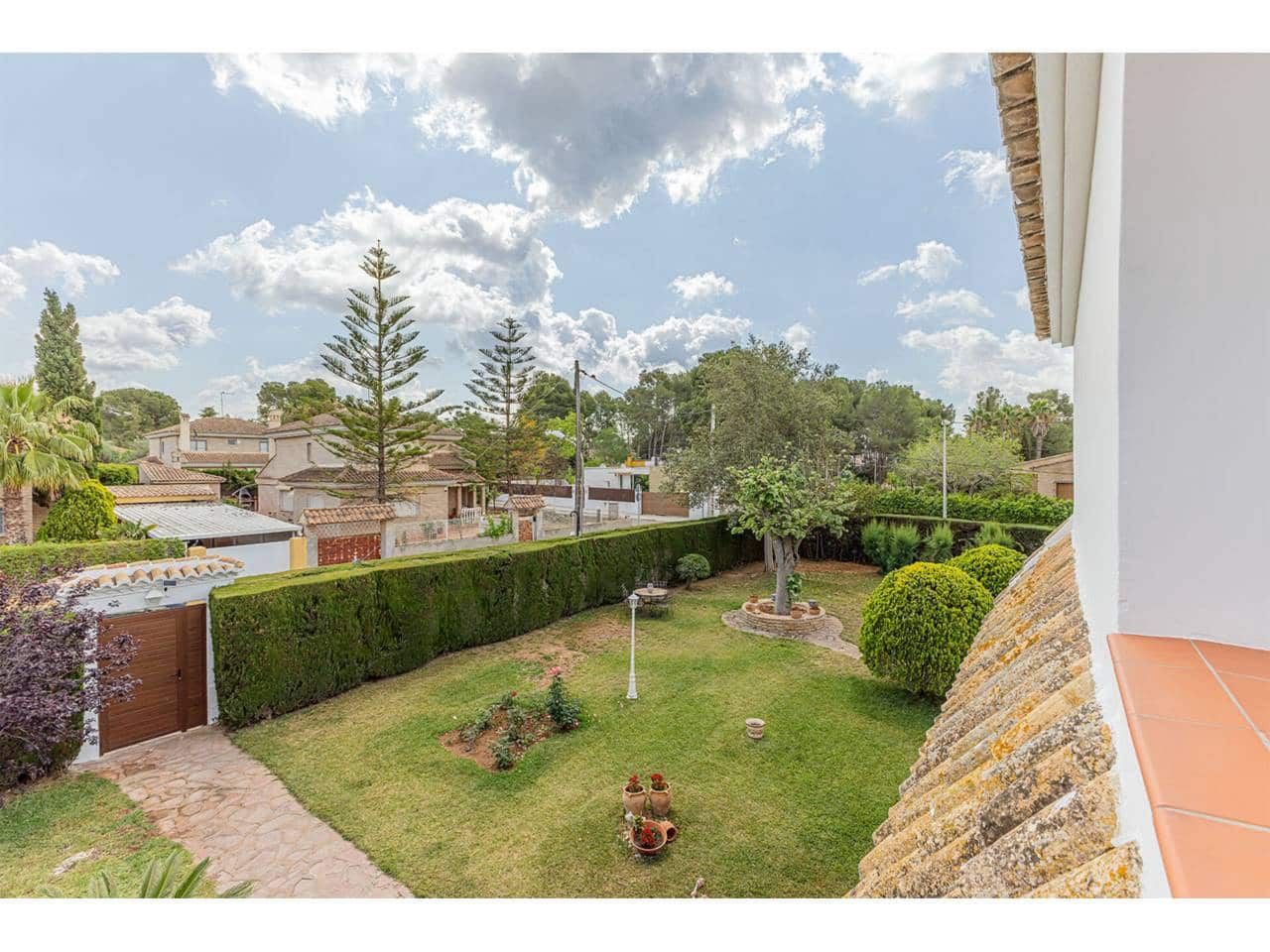 6 soveværelse Villa til salg i L'Eliana med swimmingpool garage - € 865.000 (Ref: 8304662)