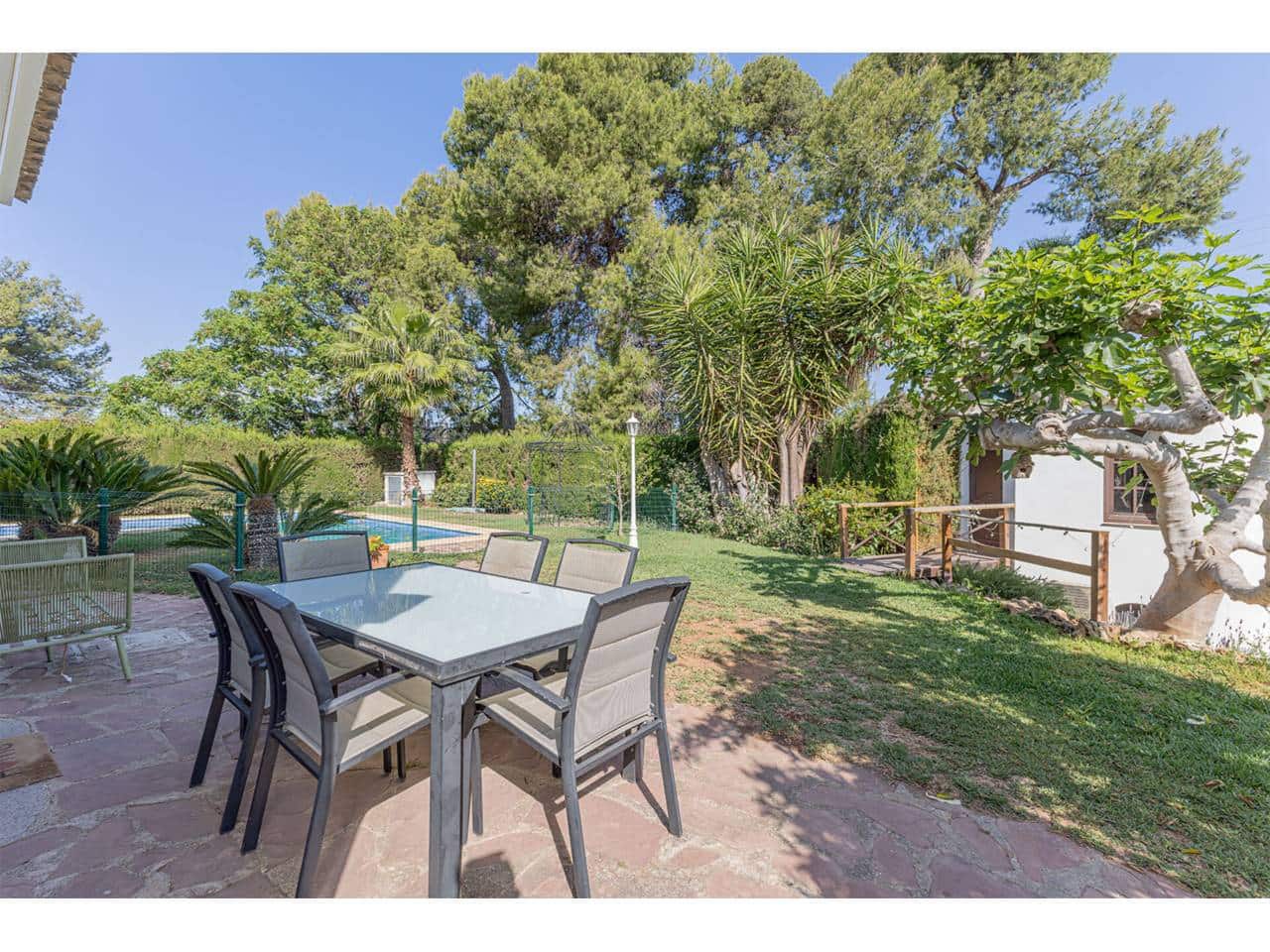 6 soveværelse Villa til salg i L'Eliana med swimmingpool garage - € 865.000 (Ref: 8304662)