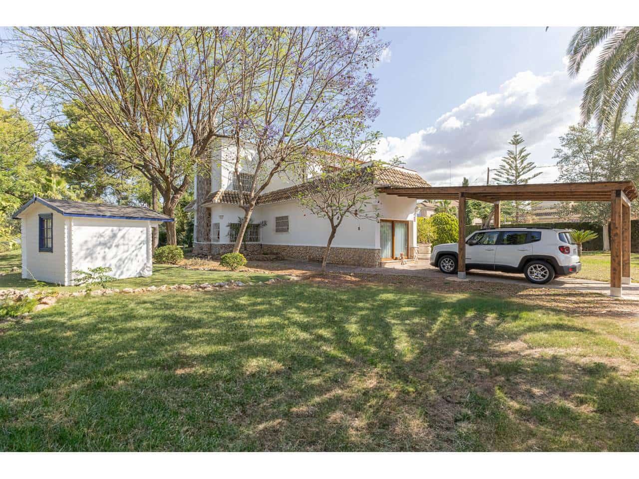 6 soveværelse Villa til salg i L'Eliana med swimmingpool garage - € 865.000 (Ref: 8304662)