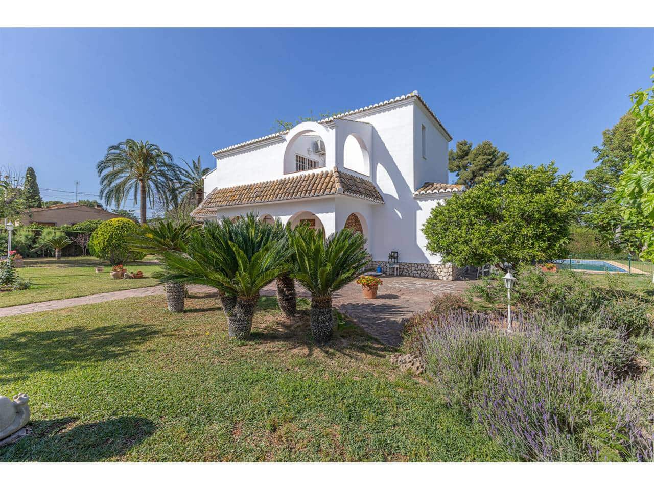 6 soveværelse Villa til salg i L'Eliana med swimmingpool garage - € 865.000 (Ref: 8304662)