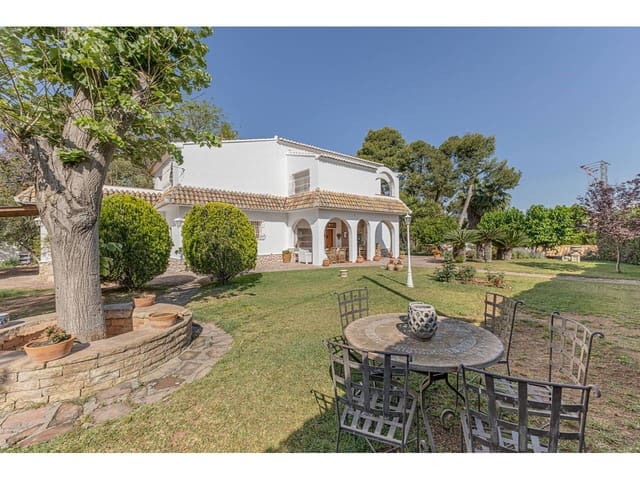 6 soverom Villa til salgs i L'Eliana med svømmebasseng garasje - € 865 000 (Ref: 8304662)