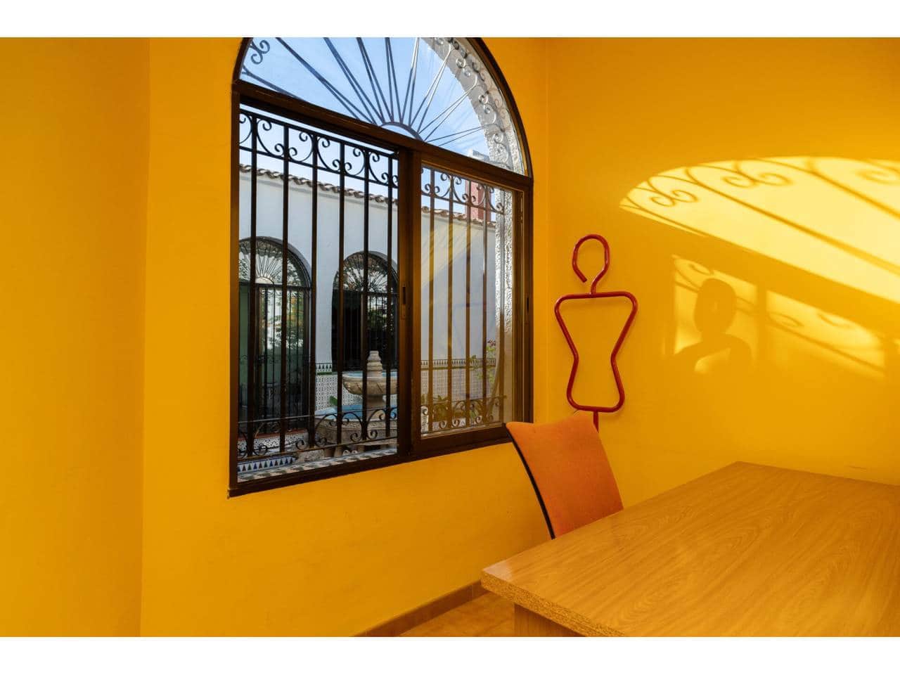 7 soveværelse Villa til salg i La Pobla de Vallbona med swimmingpool garage - € 830.000 (Ref: 8705457)