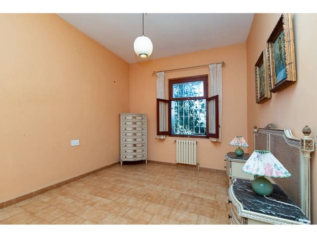 7 soverom Villa til salgs i La Pobla de Vallbona med svømmebasseng garasje - € 830 000 (Ref: 8705457)