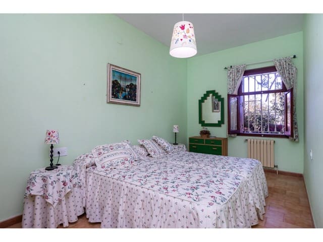 7 soverom Villa til salgs i La Pobla de Vallbona med svømmebasseng garasje - € 830 000 (Ref: 8705457)