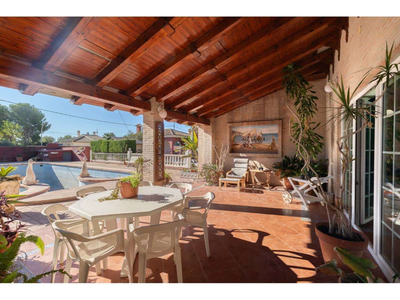 7 soveværelse Villa til salg i La Pobla de Vallbona med swimmingpool garage - € 830.000 (Ref: 8705457)