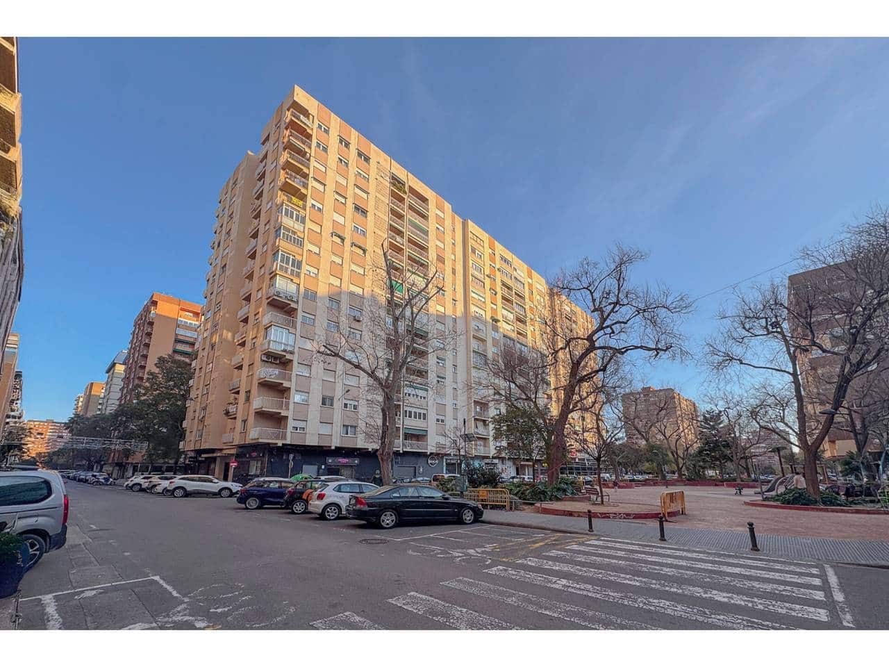 2 soveværelse Lejlighed til salg i Valencia by - € 410.000 (Ref: 8850626)