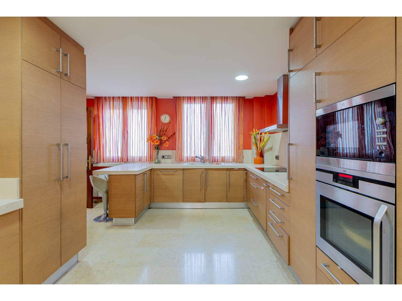 4 soverom Leilighet til salgs i Valencia by - € 1 700 000 (Ref: 8850627)