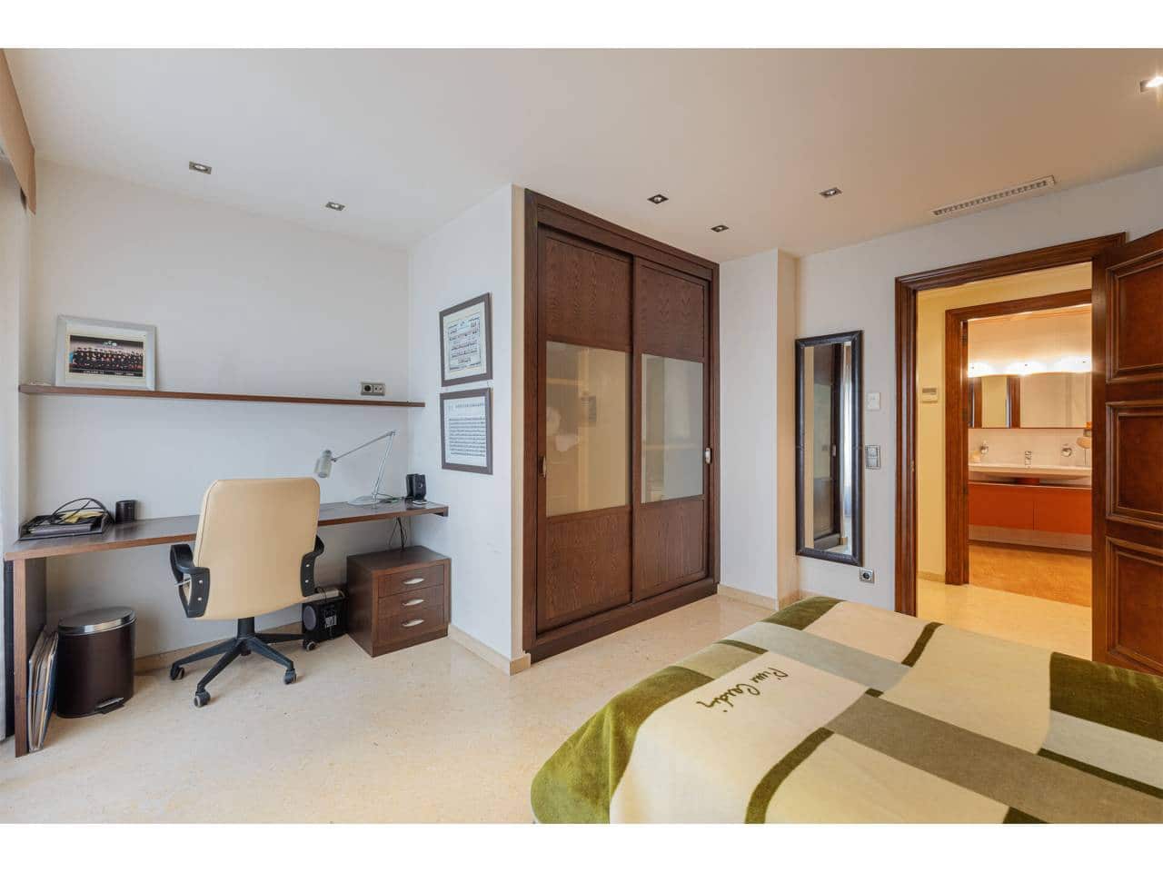 4 soverom Leilighet til salgs i Valencia by - € 1 700 000 (Ref: 8850627)