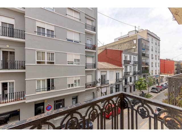 2 slaapkamer Flat te koop in Russafa, Valencia stad - € 295.000 (Ref: 8990323)