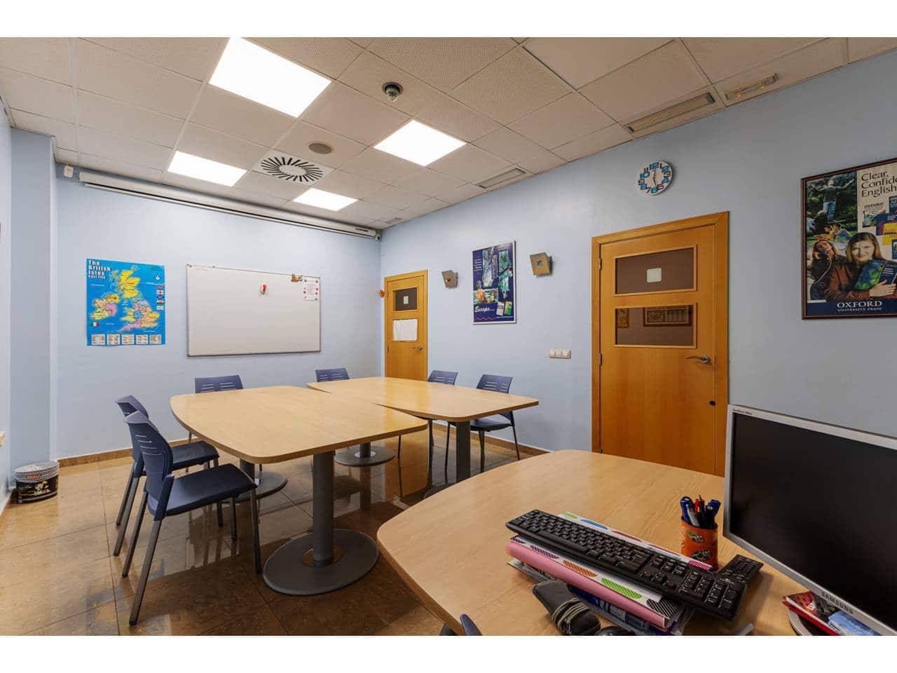 7 soveværelse Kontor til salg i Valencia by - € 375.000 (Ref: 8990325)