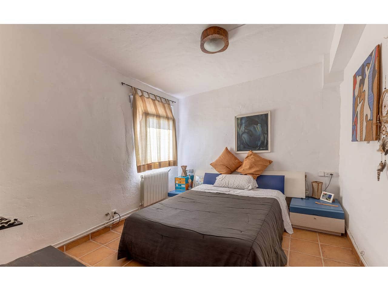 4 sypialnia Finka/Dom wiejski na sprzedaż w Serra z garażem - 367 000 € (Ref: 9022639)