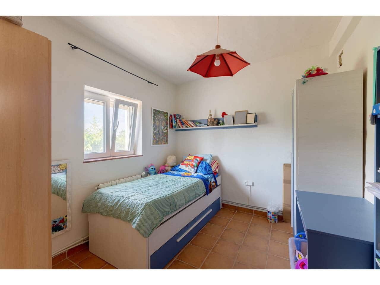 4 sypialnia Finka/Dom wiejski na sprzedaż w Serra z garażem - 367 000 € (Ref: 9022639)