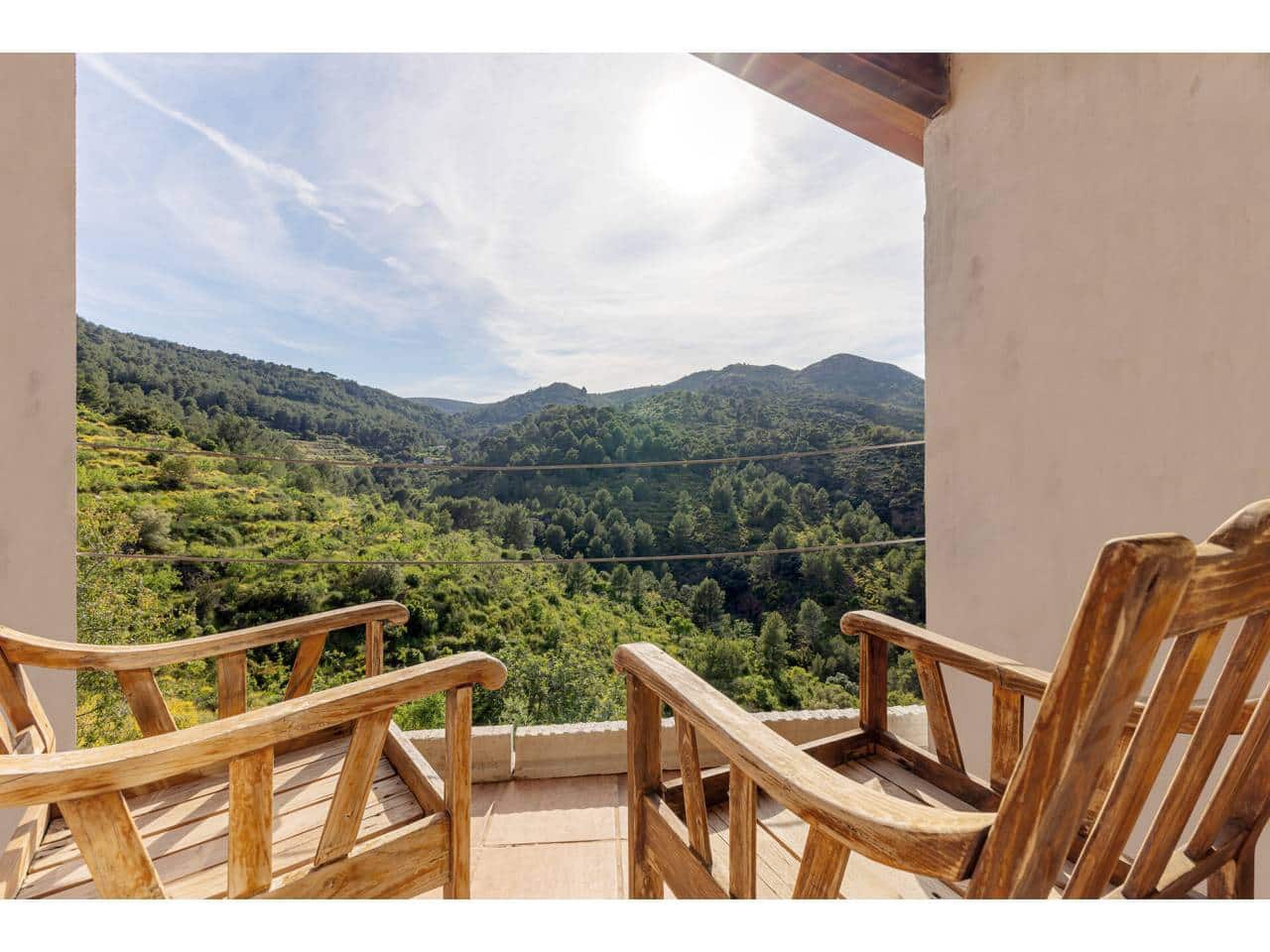 4 sypialnia Finka/Dom wiejski na sprzedaż w Serra z garażem - 367 000 € (Ref: 9022639)