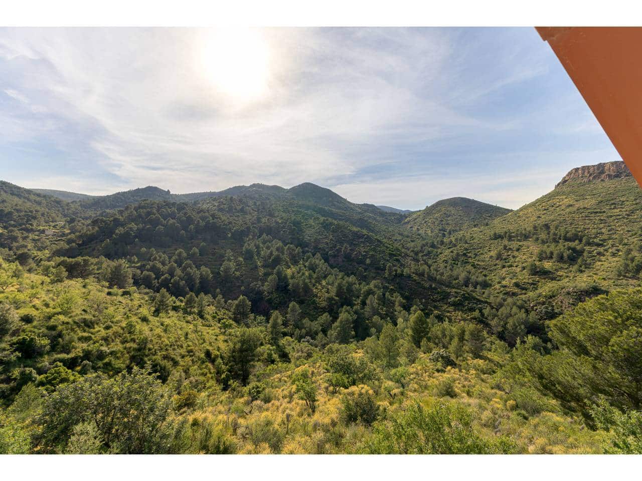 4 sypialnia Finka/Dom wiejski na sprzedaż w Serra z garażem - 367 000 € (Ref: 9022639)