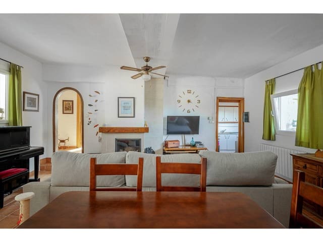 4 bedroom Finca/Country House for sale in Serra with garage - € 367,000 (Ref: 9022639)