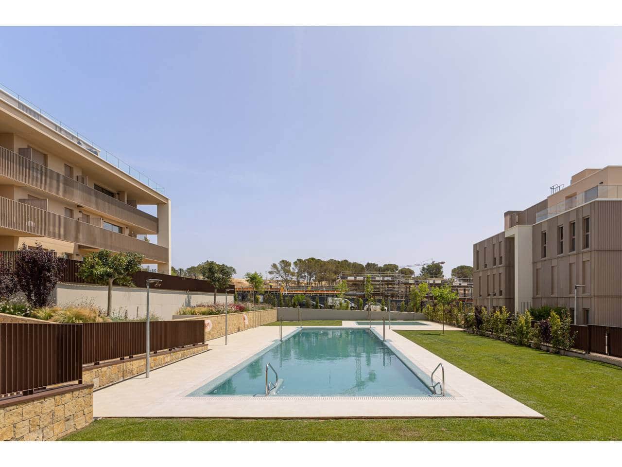 3 soveværelse Lejlighed til salg i Campolivar med swimmingpool garage - € 545.000 (Ref: 9041396)