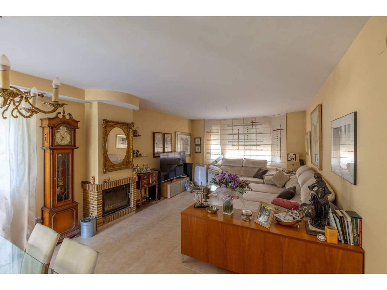 5 soveværelse Villa til salg i Riba-roja de Turia med swimmingpool garage - € 590.000 (Ref: 9111076)