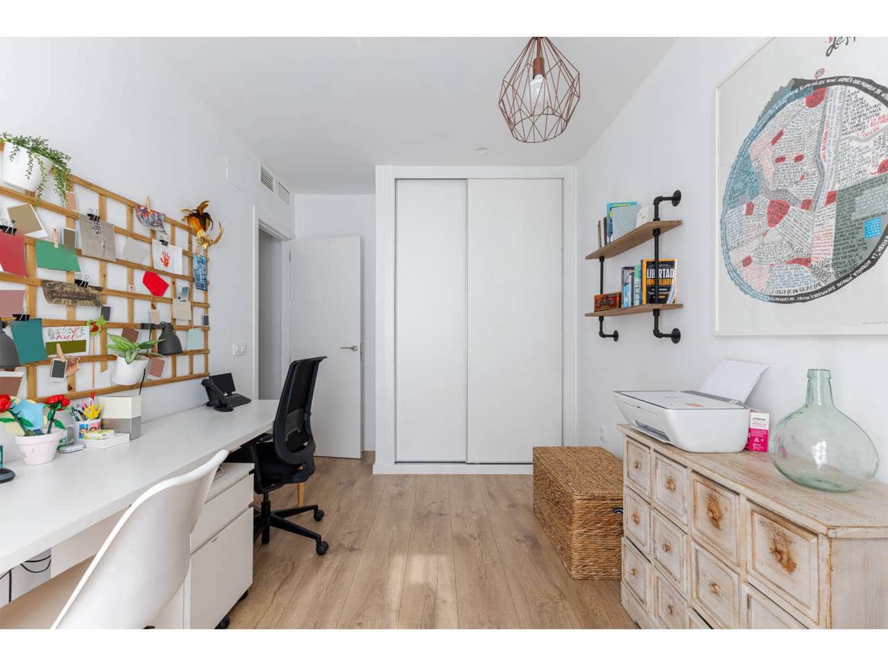 4 sypialnia Penthouse na sprzedaż w Miasto Walencja z basenem garażem - 1 350 000 € (Ref: 9211604)