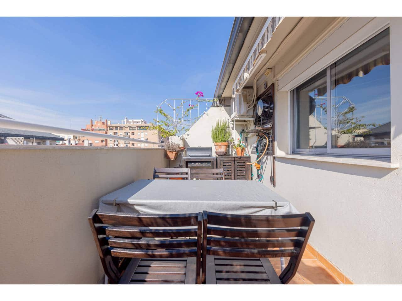 3 soveværelse Penthouse til salg i Valencia by med swimmingpool garage - € 695.000 (Ref: 9308102)