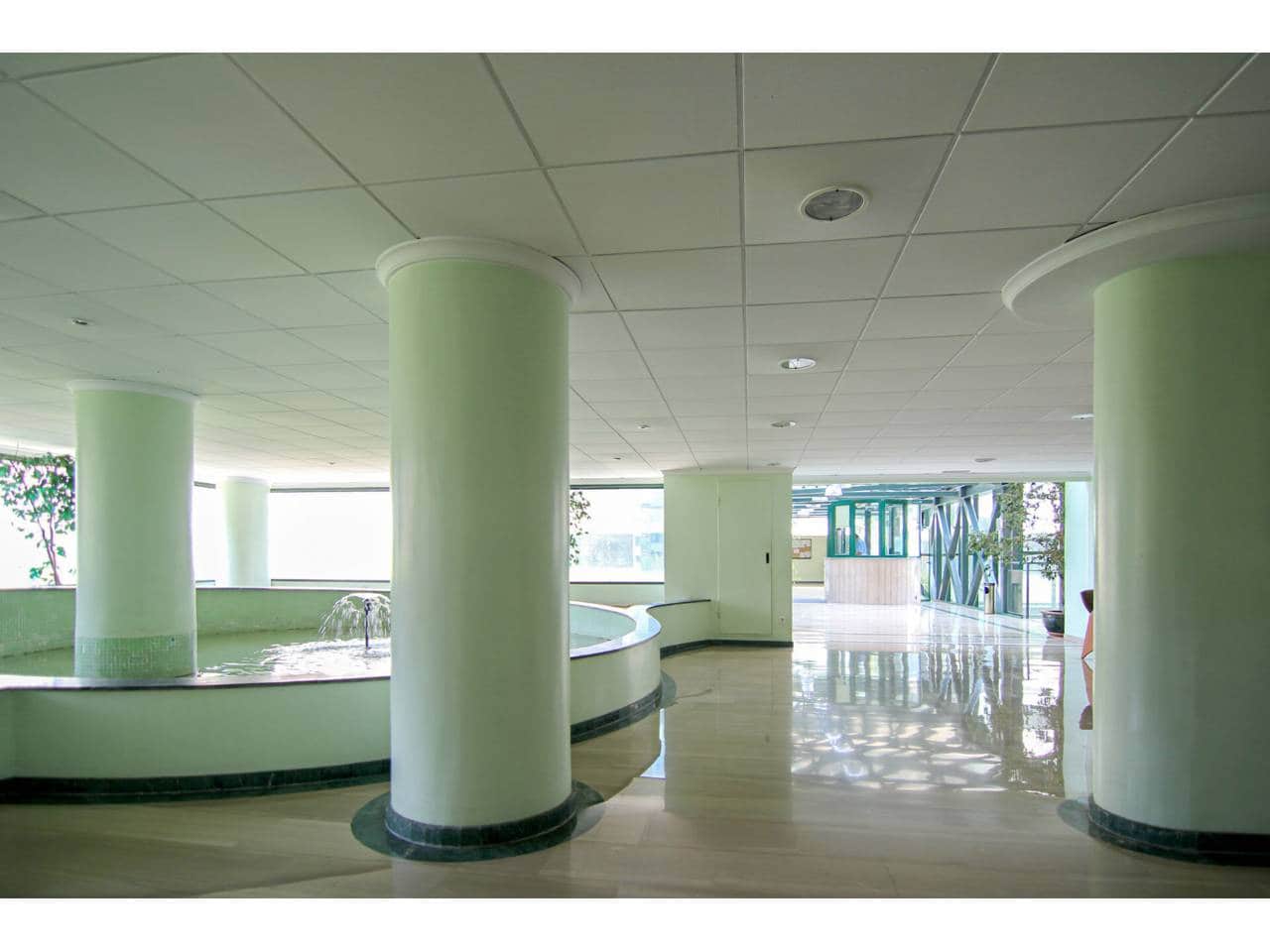 2 bedroom Flat for sale in Valencia city with pool garage - € 730,000 (Ref: 9308104)