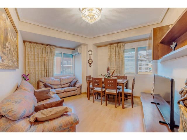 3 soveværelse Lejlighed til salg i Exposicio, Valencia by - € 480.000 (Ref: 9311886)