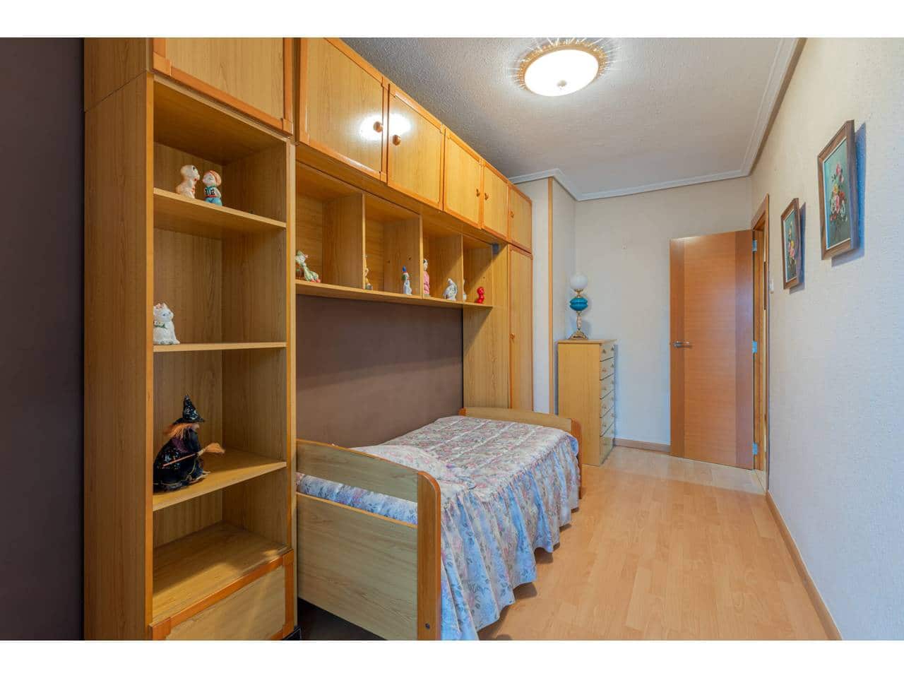 3 bedroom Flat for sale in Valencia city - € 480,000 (Ref: 9311886)