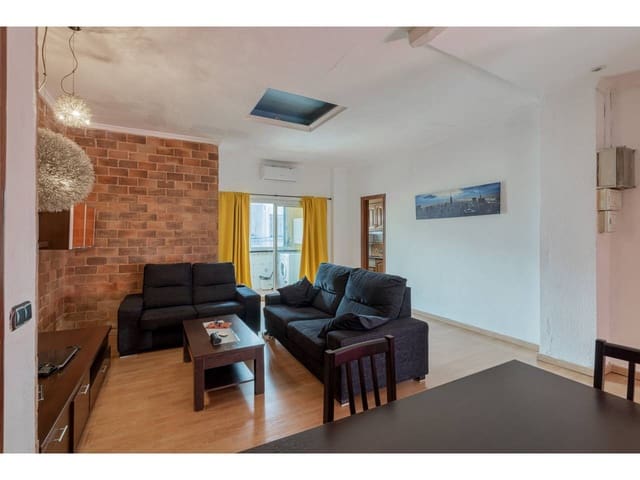 2 soveværelse Lejlighed til salg i Russafa, Valencia by - € 300.000 (Ref: 9311887)