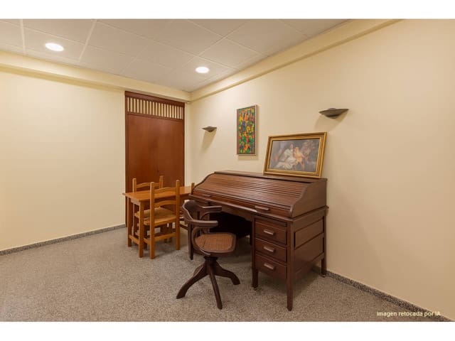 9 soveværelse Lejlighed til salg i El Mercat, Valencia by - € 495.000 (Ref: 9311888)