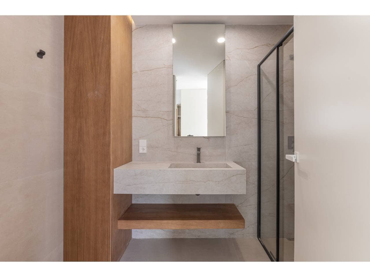 3 soveværelse Lejlighed til salg i Valencia by - € 680.000 (Ref: 9358065)