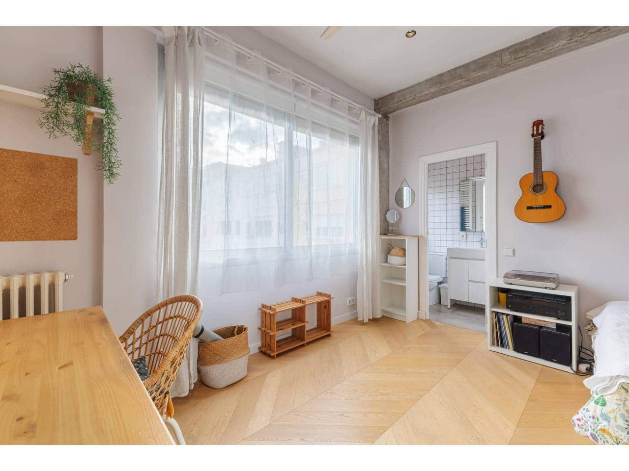 4 bedroom Flat for sale in Valencia city - € 995,000 (Ref: 9400211)