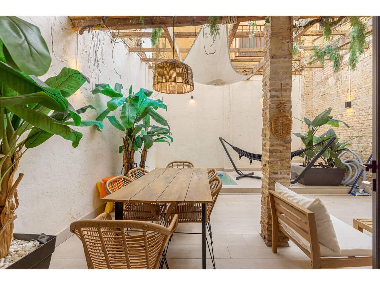 1 sovrum Lägenhet till salu i Valencia stad med pool - 430 000 € (Ref: 9517937)