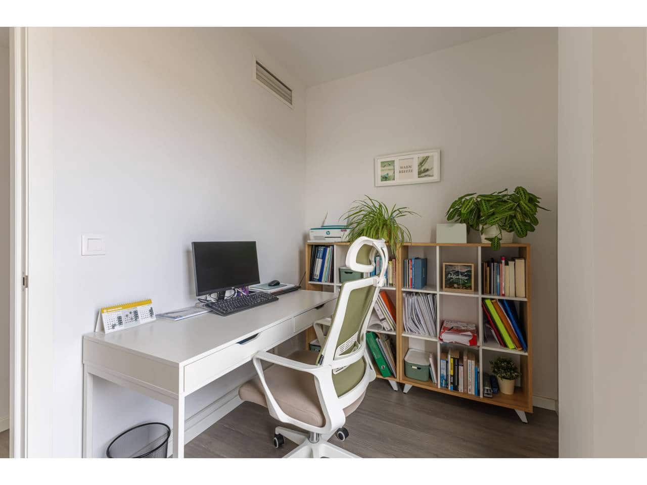 4 soverom Penthouse til salgs i Torrent med svømmebasseng garasje - € 490 000 (Ref: 9539696)