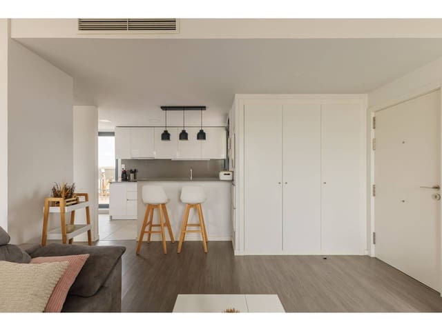 4 soverom Penthouse til salgs i Torrent med svømmebasseng garasje - € 490 000 (Ref: 9539696)