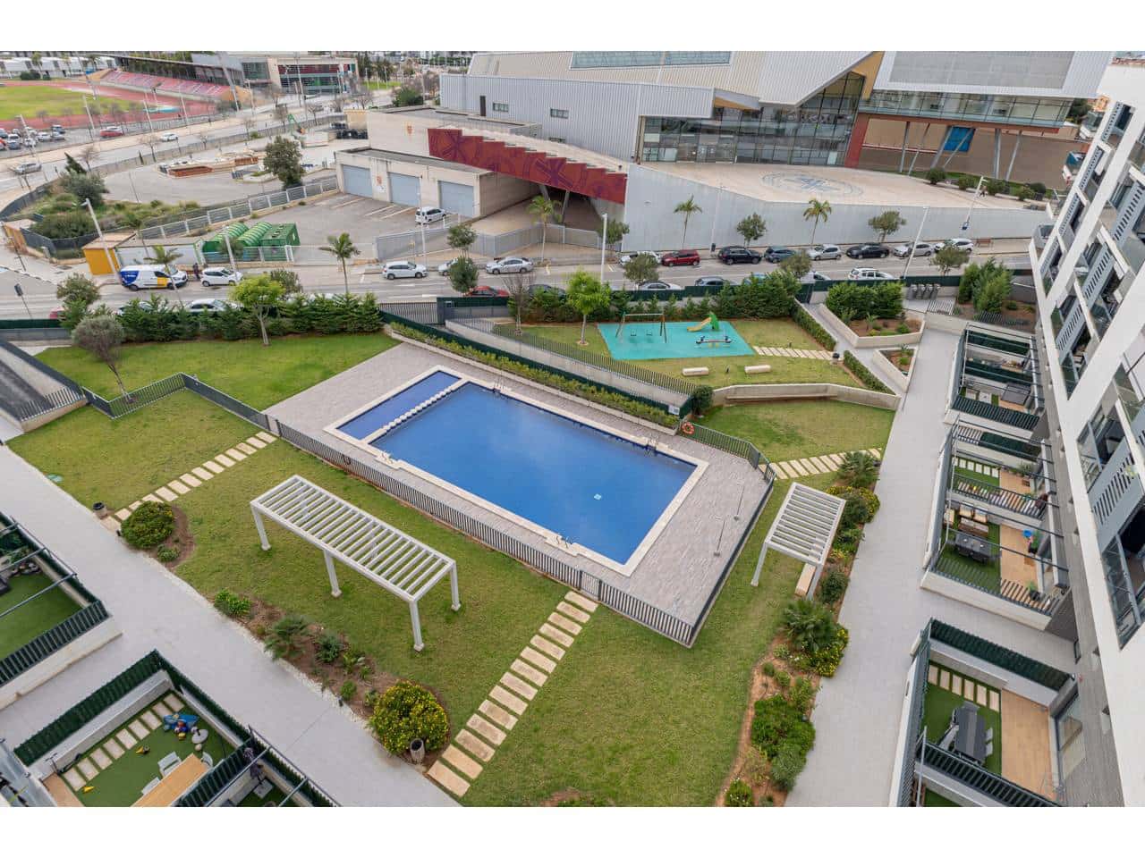 4 soverom Penthouse til salgs i Torrent med svømmebasseng garasje - € 490 000 (Ref: 9539696)