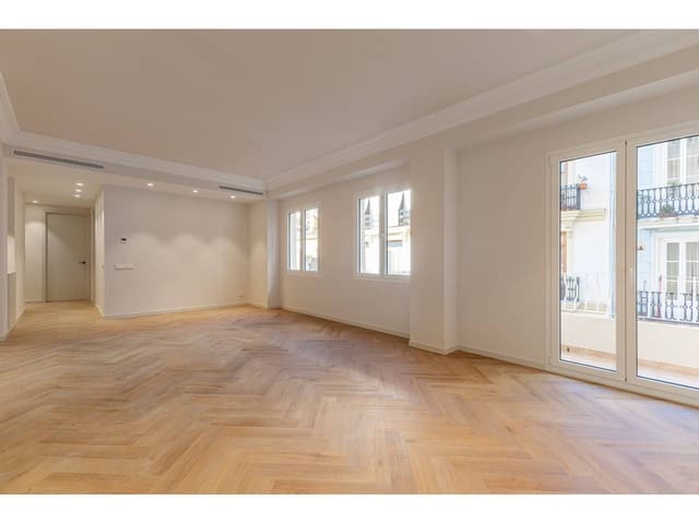 3 soveværelse Lejlighed til salg i Valencia by - € 825.000 (Ref: 9554388)