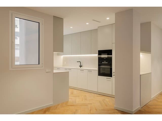 3 soveværelse Lejlighed til salg i Valencia by - € 825.000 (Ref: 9554388)