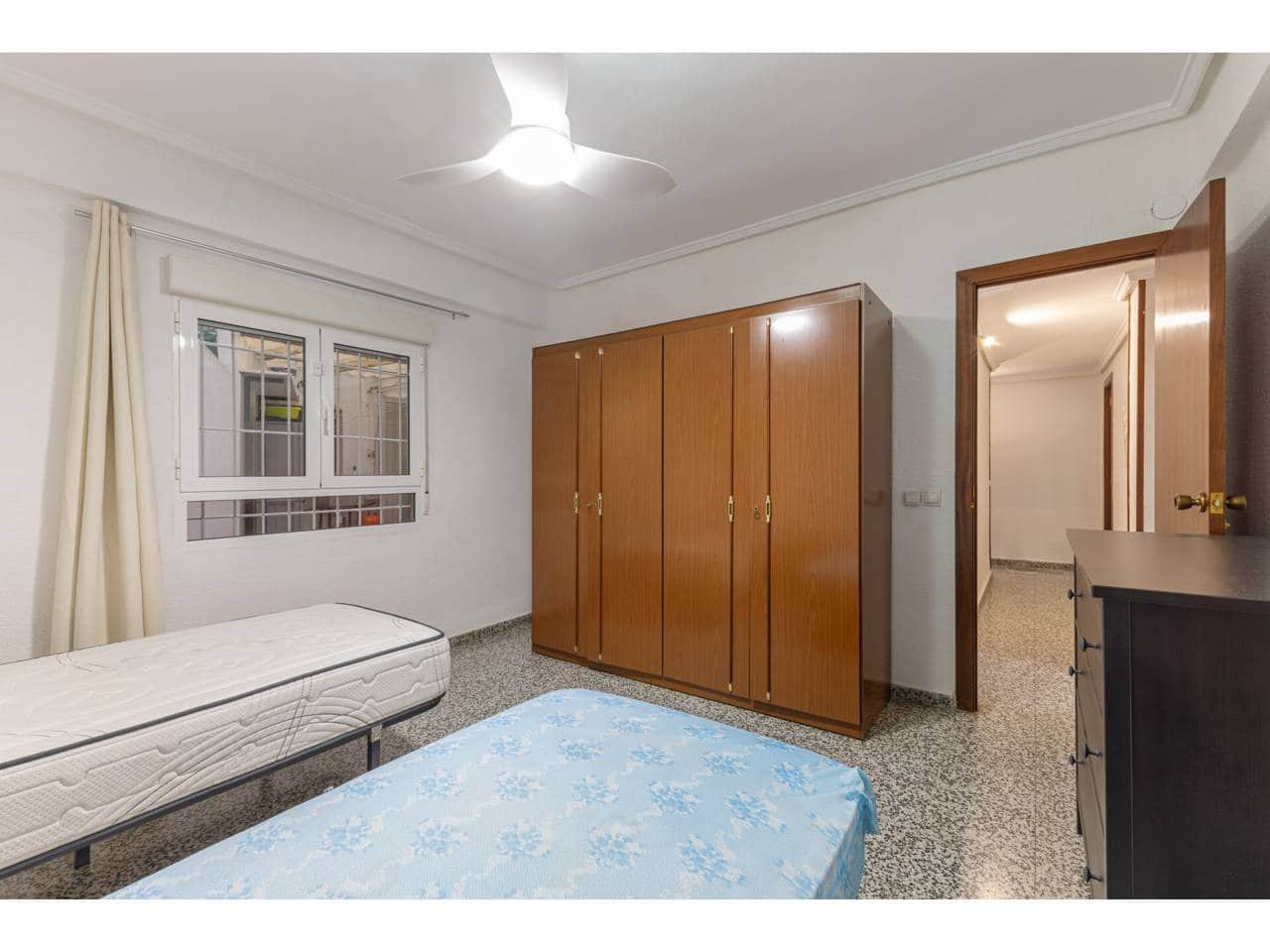 4 soveværelse Lejlighed til salg i Valencia by - € 280.000 (Ref: 9567928)