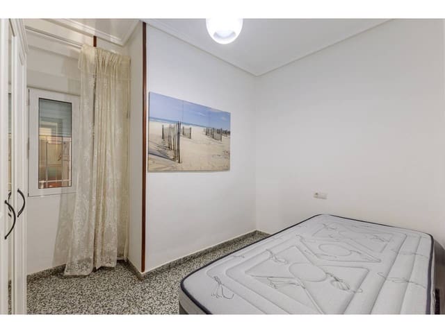 4 soveværelse Lejlighed til salg i Valencia by - € 280.000 (Ref: 9567928)