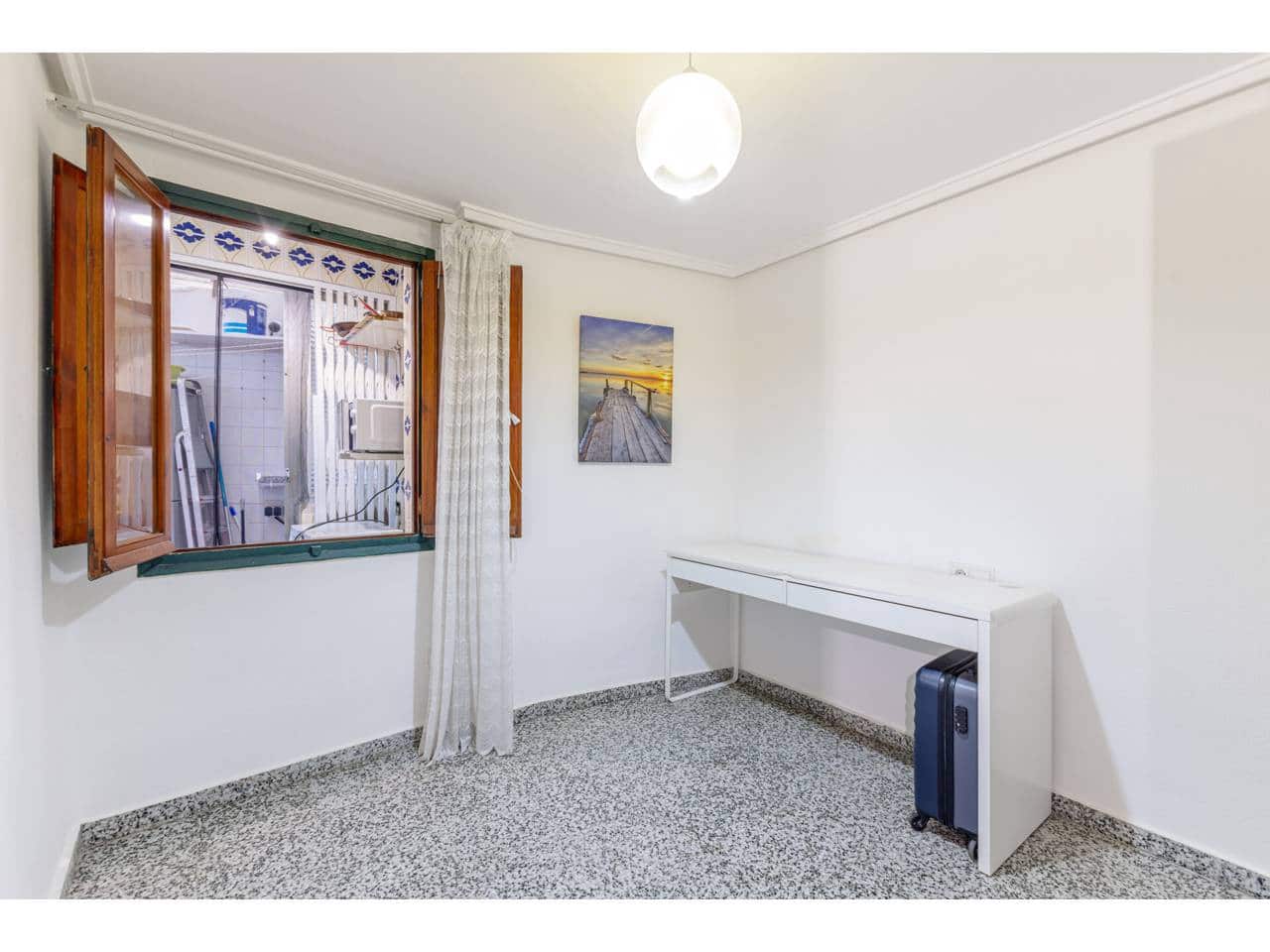 4 soveværelse Lejlighed til salg i Valencia by - € 280.000 (Ref: 9567928)