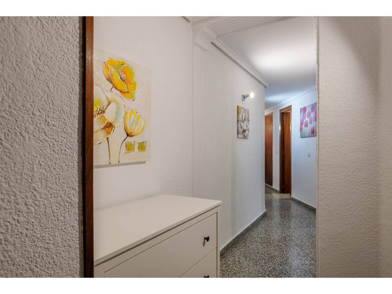 4 soveværelse Lejlighed til salg i Valencia by - € 280.000 (Ref: 9567928)