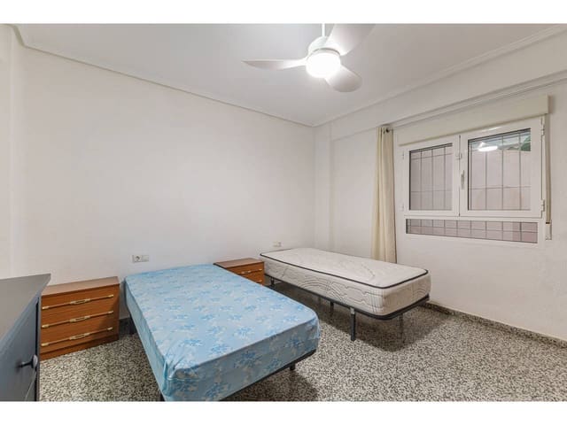 4 soveværelse Lejlighed til salg i Valencia by - € 280.000 (Ref: 9567928)