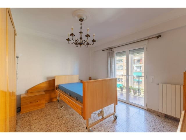 3 soveværelse Lejlighed til salg i Valencia by - € 325.000 (Ref: 9571996)
