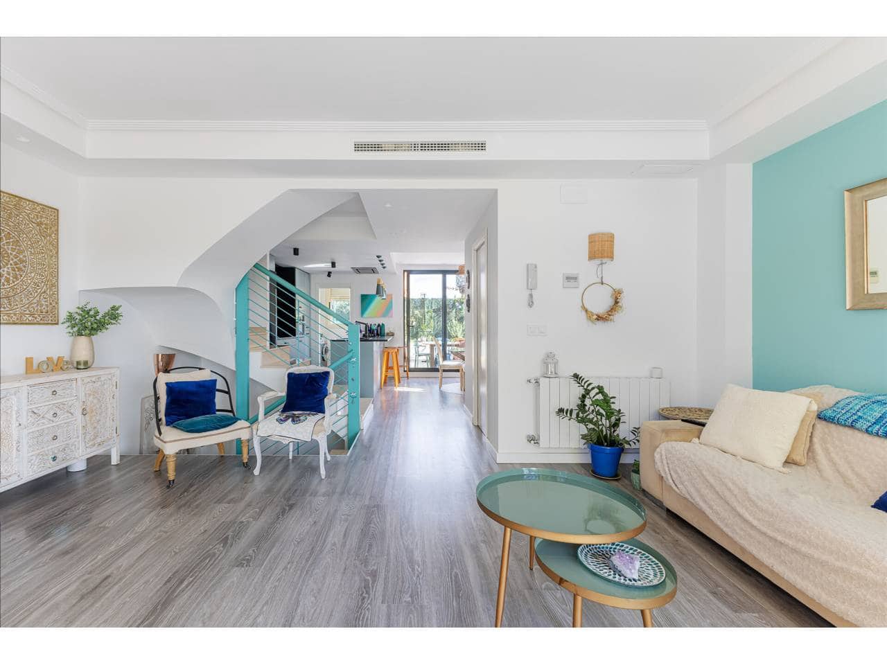 3 chambre Villa/Maison Semi-Mitoyenne à vendre à Rocafort avec piscine garage - 775 000 € (Ref: 9618511)