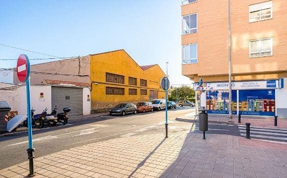 Local Commercial à vendre à Alicante ville - 101 000 € (Ref: 9583348)