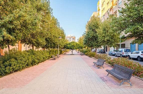 Komercyjne na sprzedaż w Los Ángeles, Miasto Alicante / Alacant - 101 000 € (Ref: 9583348)